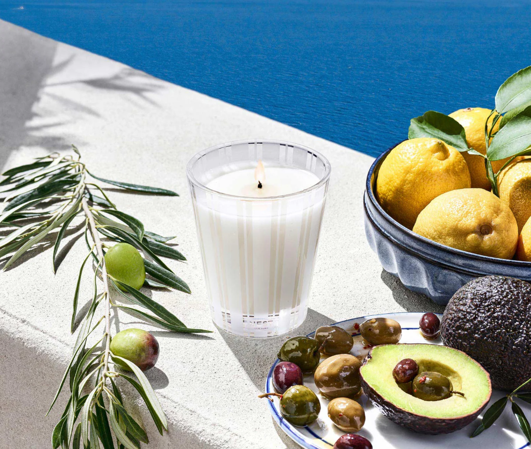 NEST Santorini Olive & Citron Classic Candle - Thumbnail 3
