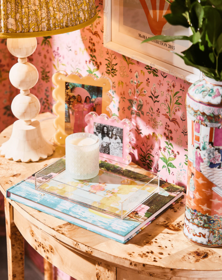 Daylight's Kiss Tray - 13 Hub Lane   |  Acrylic Trays