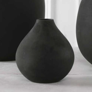 Hearth Vase - Thumbnail 3