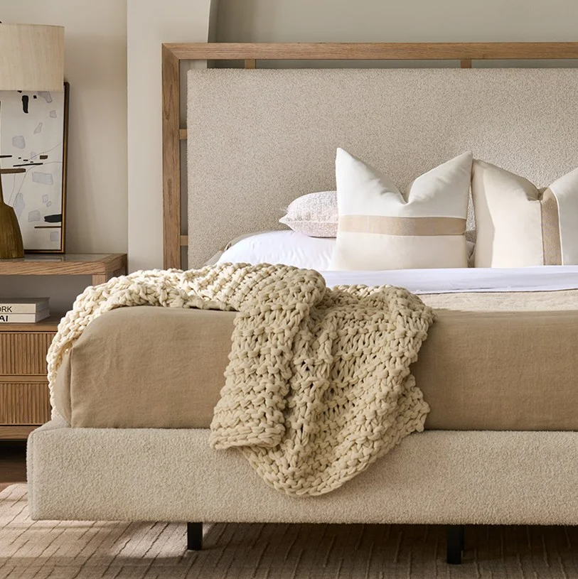 Kendall Panel Bed - Thumbnail 3