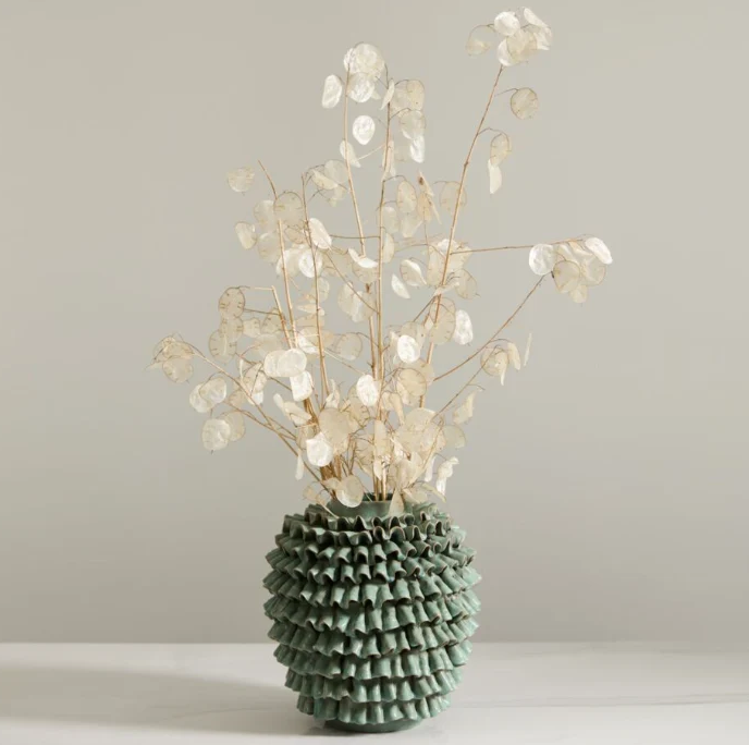 En Pointe Vase