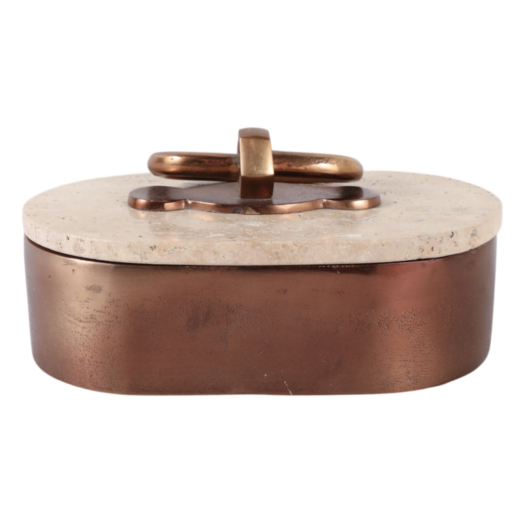 Leoton Box