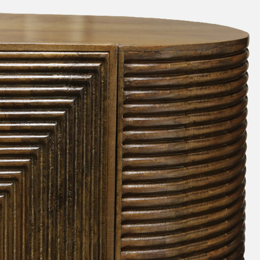 Wilson Cabinet - 13 Hub Lane   |  
