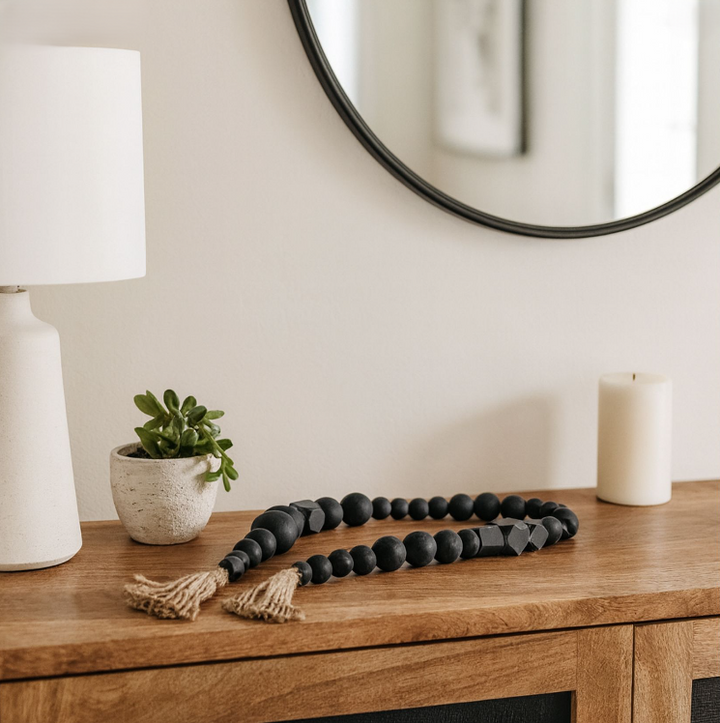Duneford Beaded Garland, Black