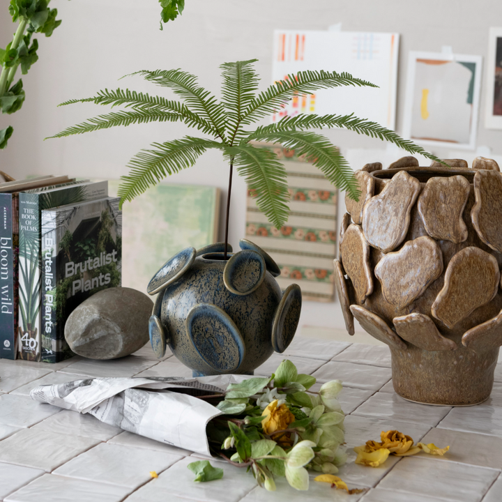 Stoneware 3D Footed Planter
