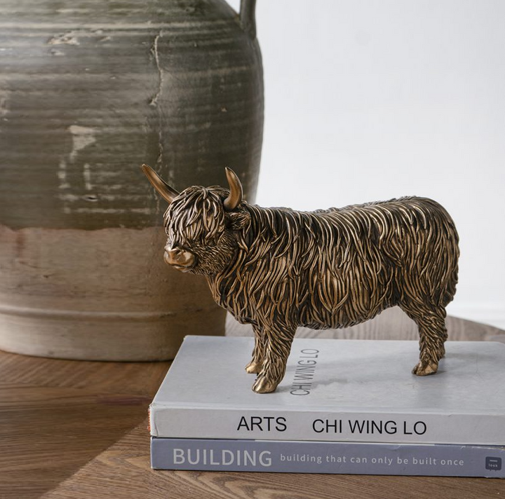 Highland Cow Statue