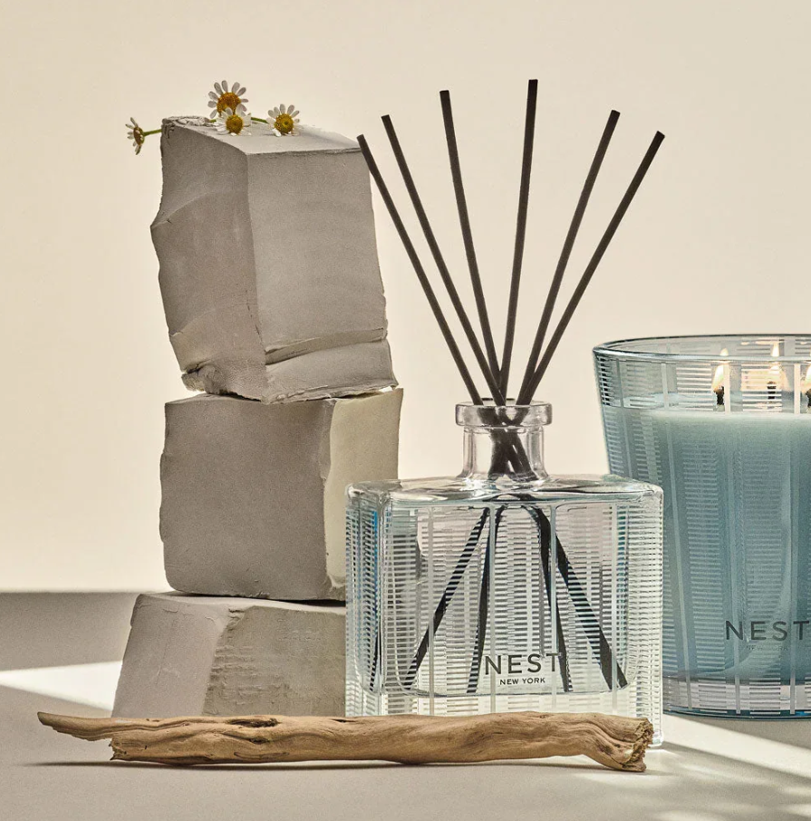 NEST Driftwood & Chamomile Reed Diffuser