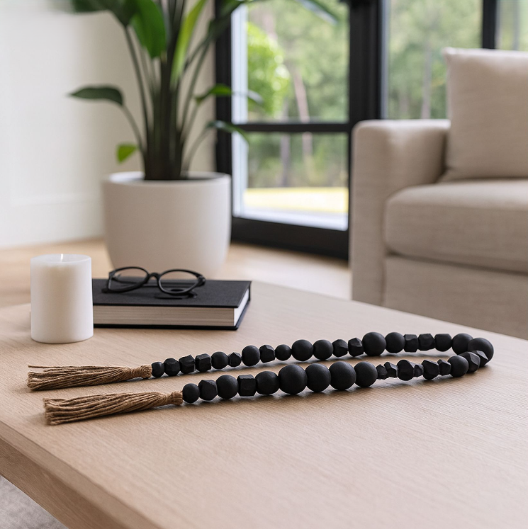 Duneford Beaded Garland, Black