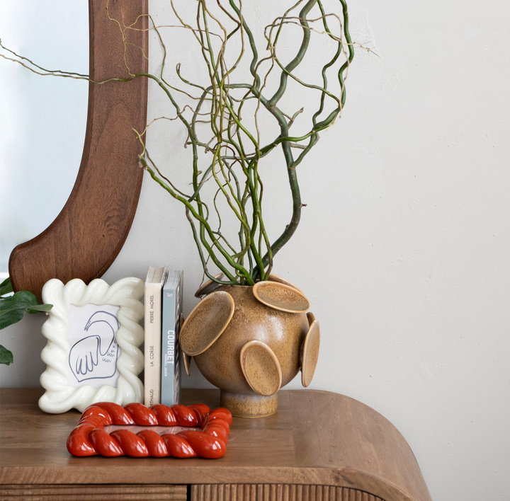 Stoneware 3D Footed Vase