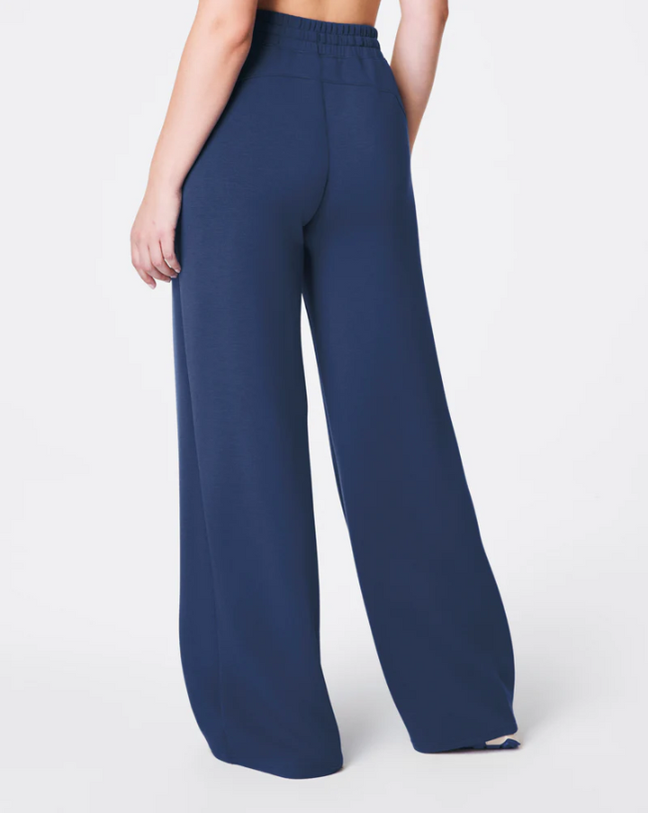 Spanx AirEssentials Wide Leg Pant, Timeless Navy - 13 Hub Lane   |  Wide Leg Sweats