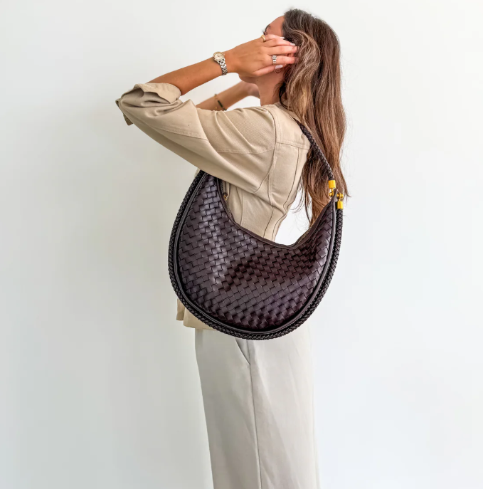 Woven Hobo - 13 Hub Lane   |  