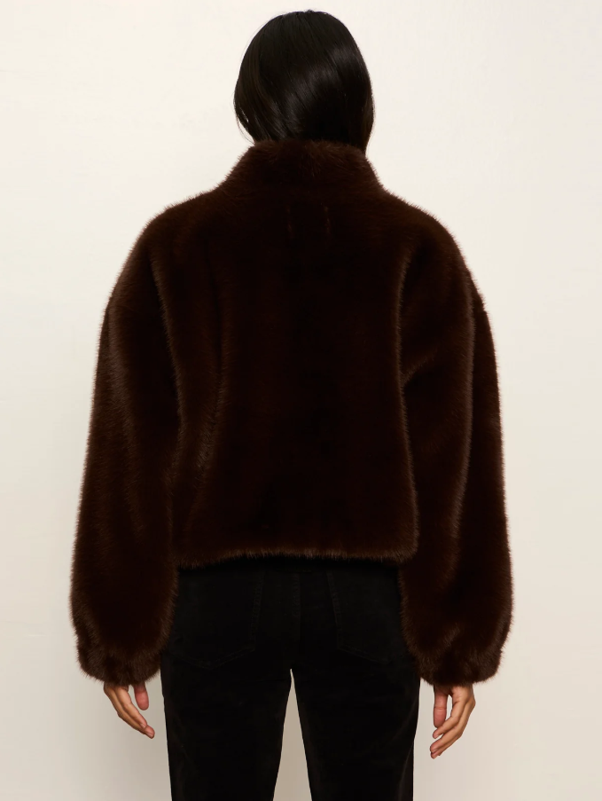 Everest Fur Bomber, Espresso Martini