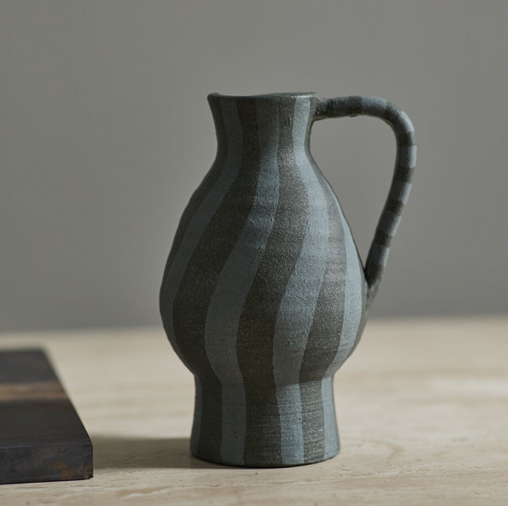 Rhysa Vase