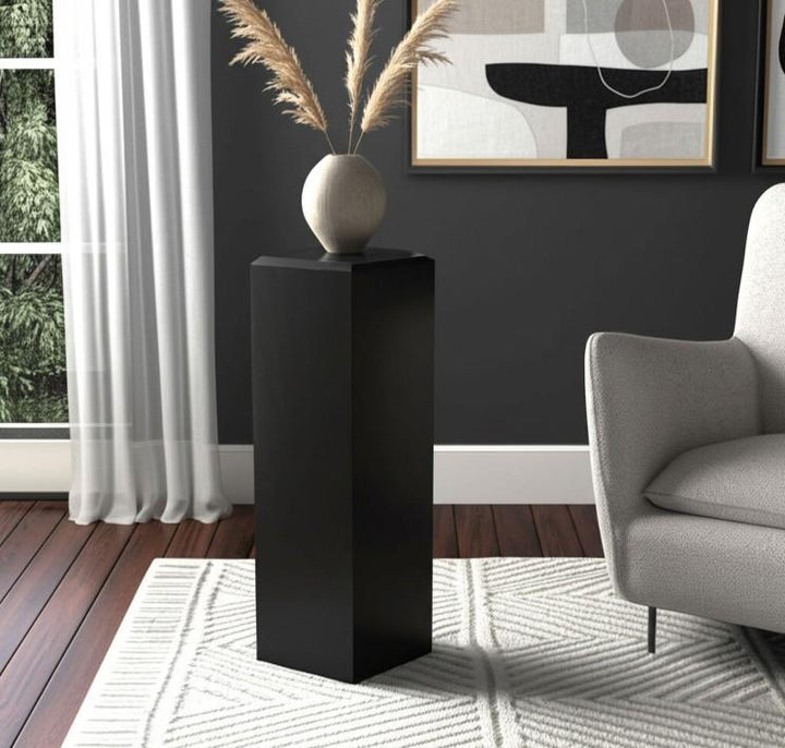 Avzar Accent Table, Black