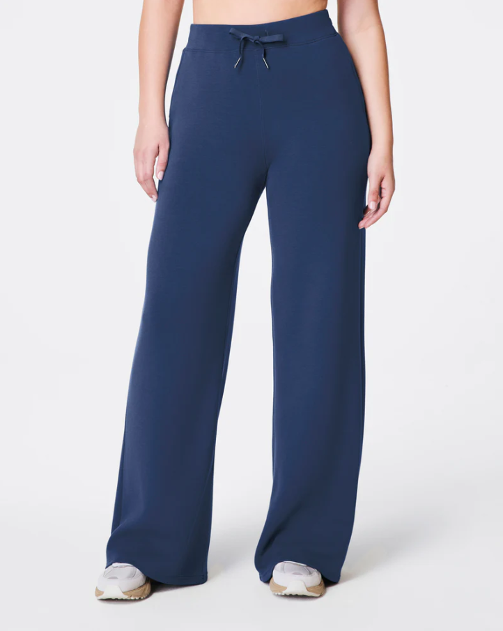 Spanx AirEssentials Wide Leg Pant, Timeless Navy - 13 Hub Lane   |  Wide Leg Sweats