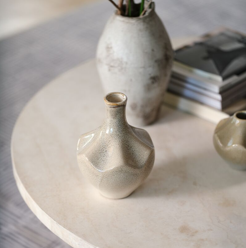 Whitman Budvase - 13 Hub Lane   |  Ceramic Vases