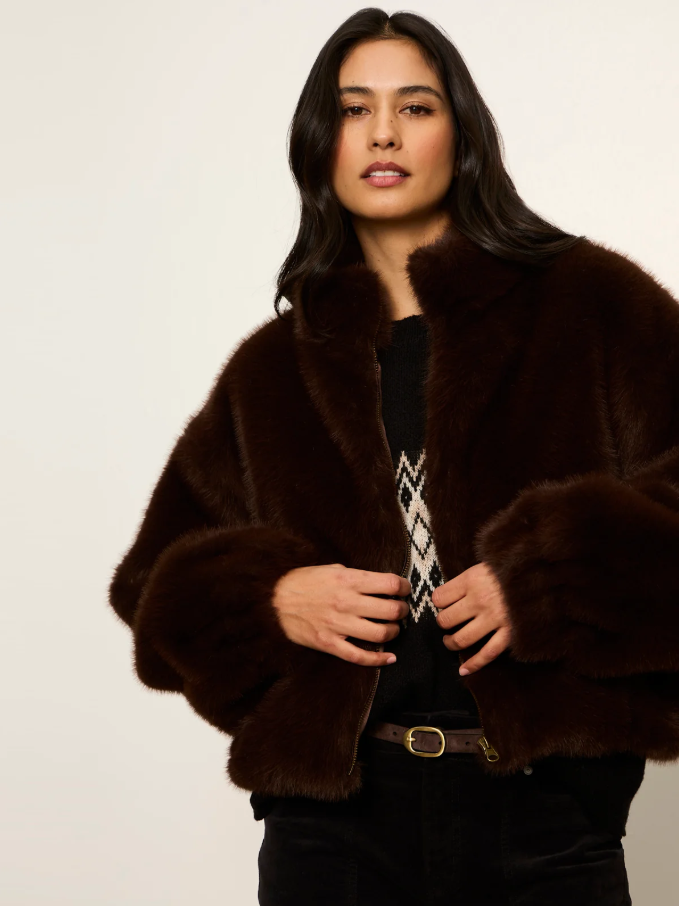 Everest Fur Bomber, Espresso Martini