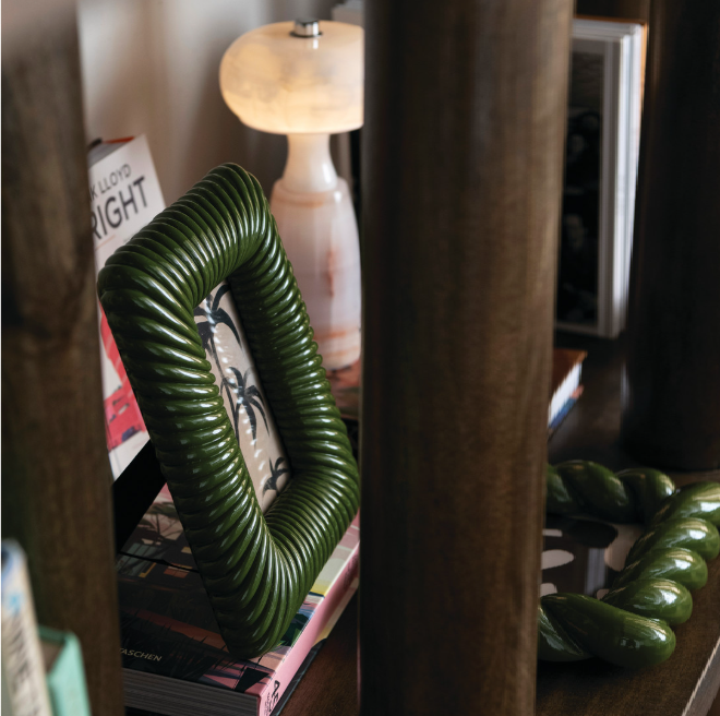 Ribbed Resin Photo Frame, Green