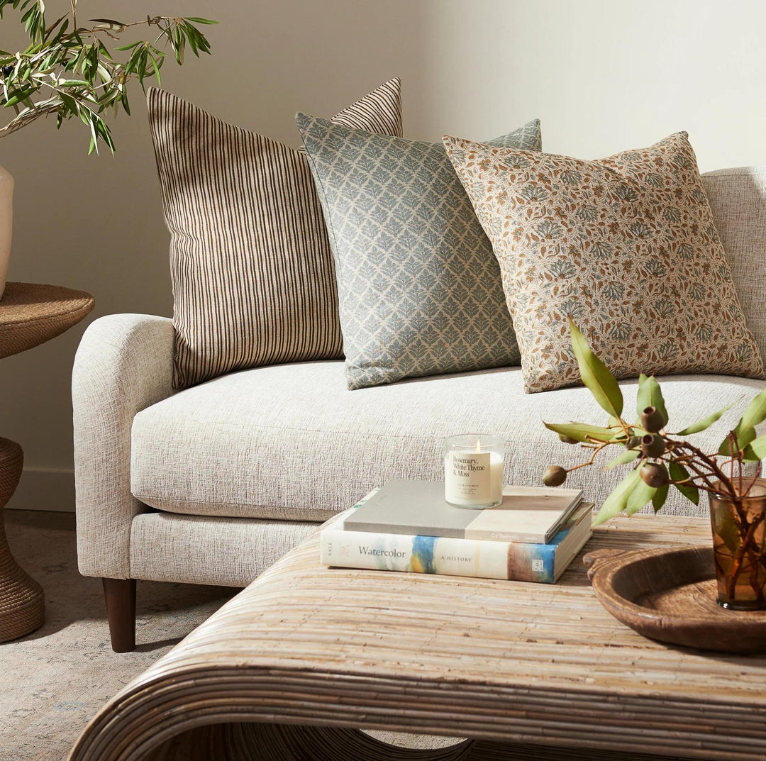 Piper Pillow, Mist