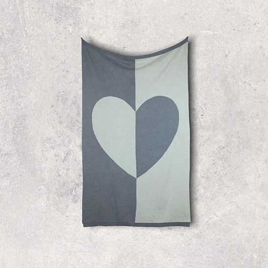 Travel Blanket Dual Hearty Heart Organic - 13 Hub Lane   |  Travel Blankets