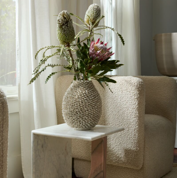 Ismene Vase - 13 Hub Lane   |  