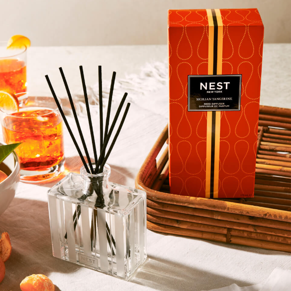 Nest Sicilian Tangerine Reed Diffuser - Thumbnail 3