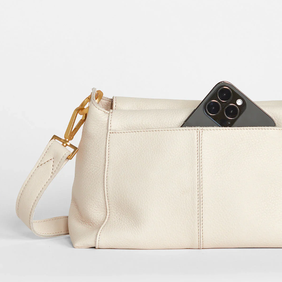 Hammitt Bryant Medium Shoulder Bag