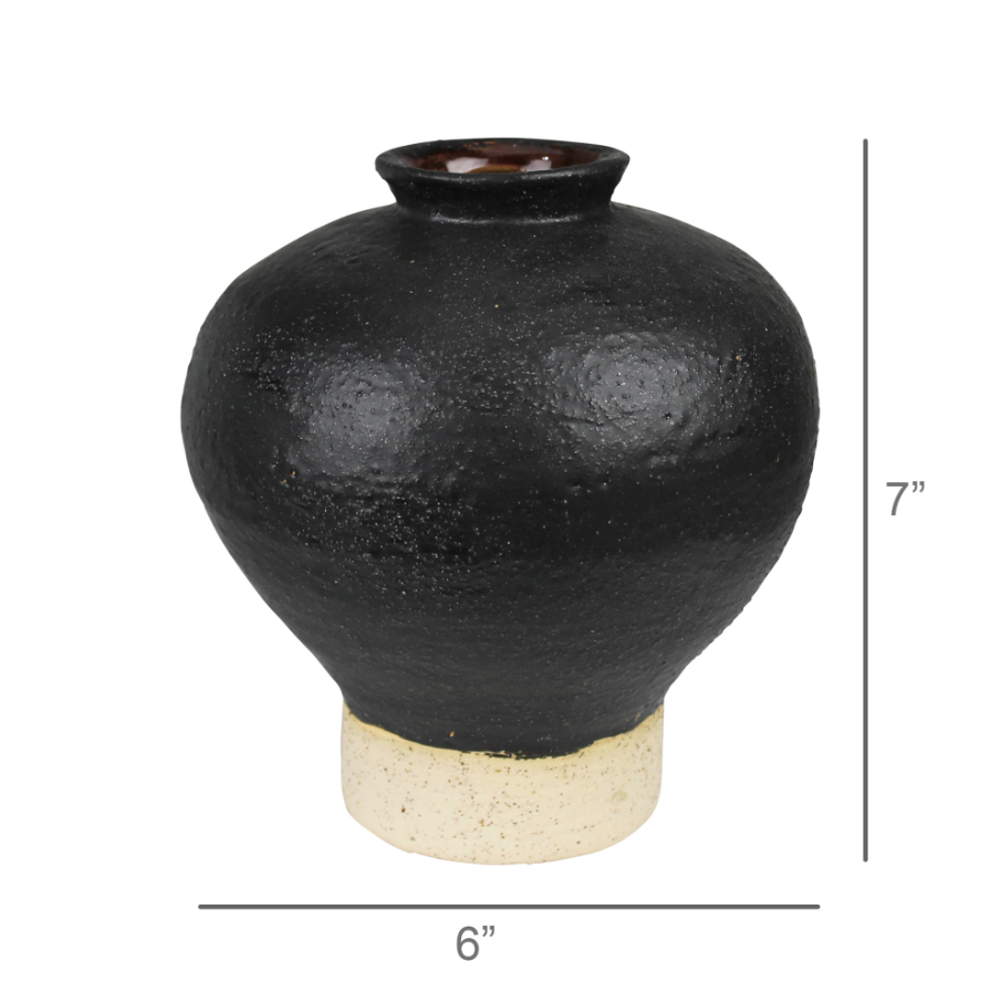 Umbria Ceramic Small Neck Vase - 13 Hub Lane   |  