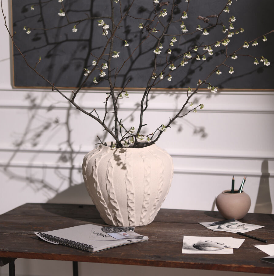 Argos Vase, Off-White
