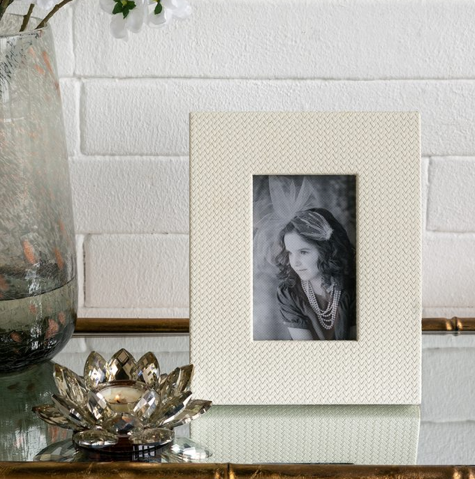 Faux Leather Frame, White - 13 Hub Lane   |  