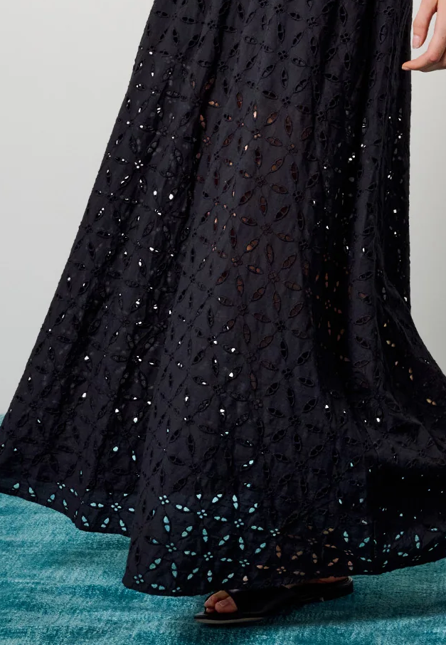 The Pretty Please Skirt, Black