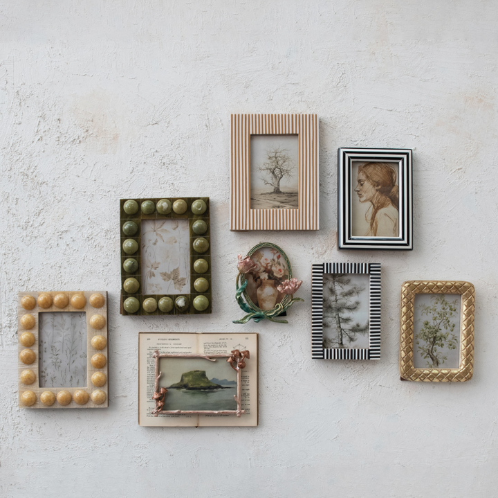 Resin Striped Photo Frame, White & Black - 13 Hub Lane   |  