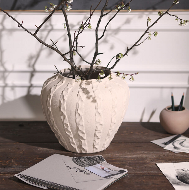 Argos Vase, Off-White