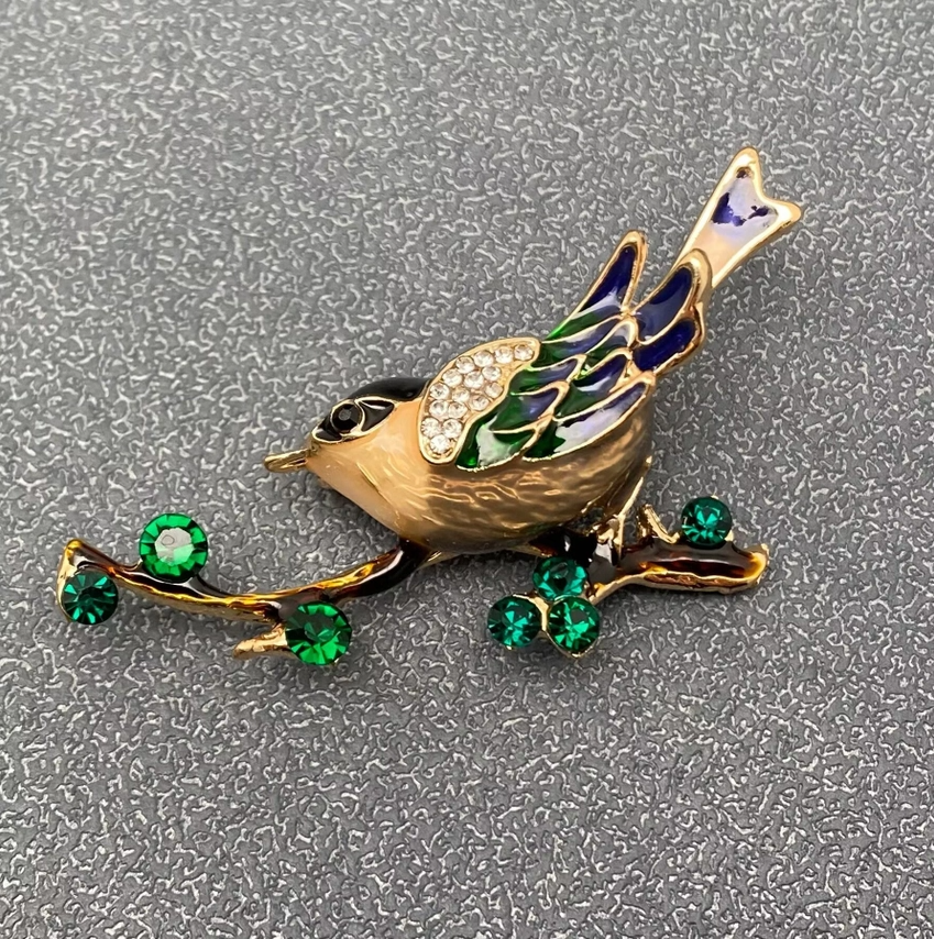 Magpie Standing on a Branch Brooch