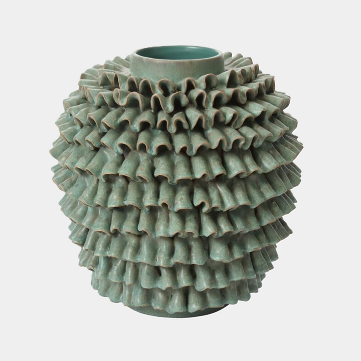 En Pointe Vase