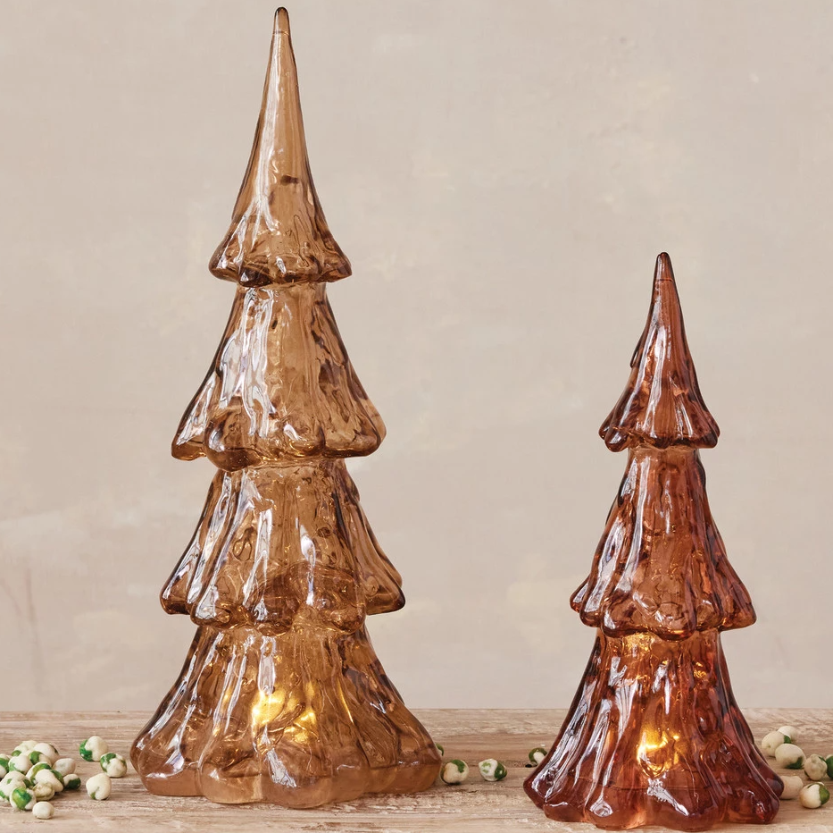 13 Hub Lane Resin Tree