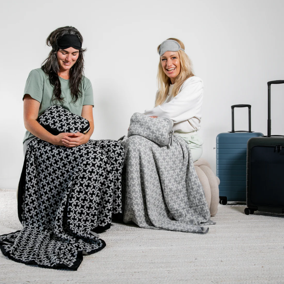 Travel Blanket Chain - 13 Hub Lane   |  Travel Blankets