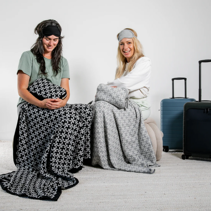 Travel Blanket Chain - 13 Hub Lane   |  Travel Blankets