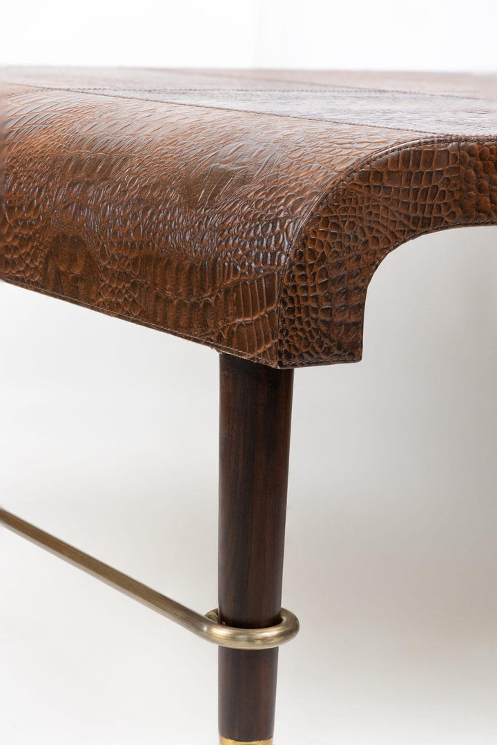 Lady Leather Coffee Table