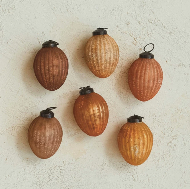 13 Hub Lane Embossed Frosted Recycled Mercury Glass Ornaments - Thumbnail 2