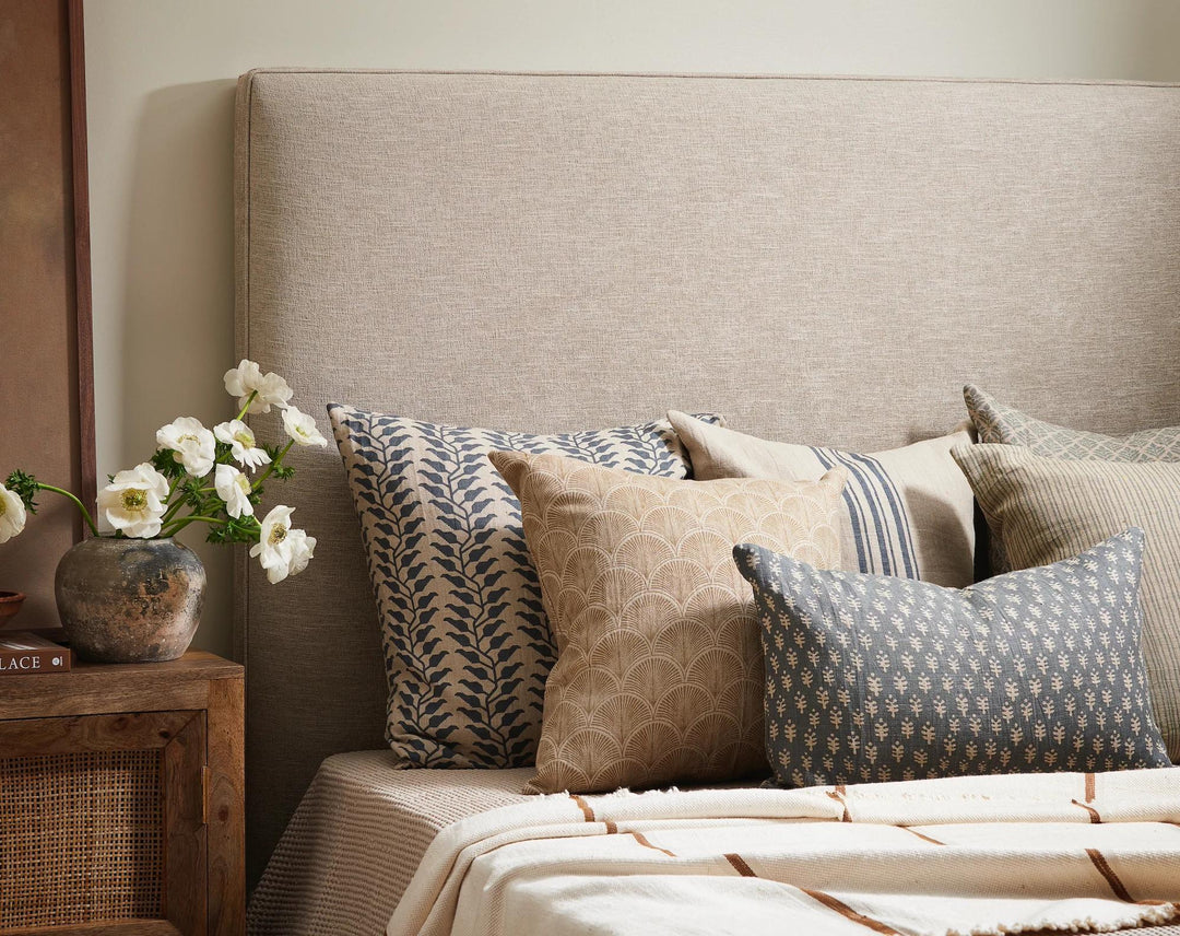 Quinn Pillow, Blue