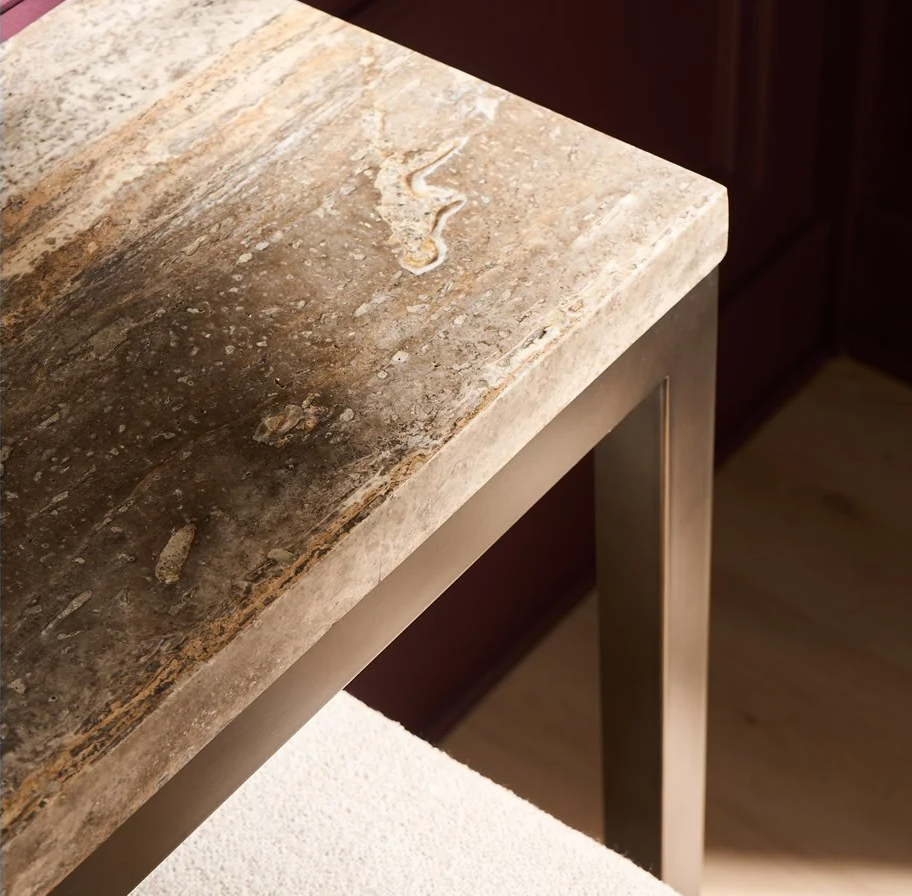 Brindle Console w/ 3 Stools
