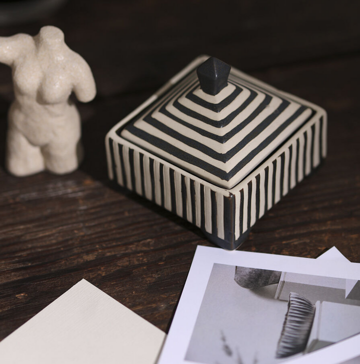 Banda Decorative Box, Black - 13 Hub Lane   |  Ceramic Boxes