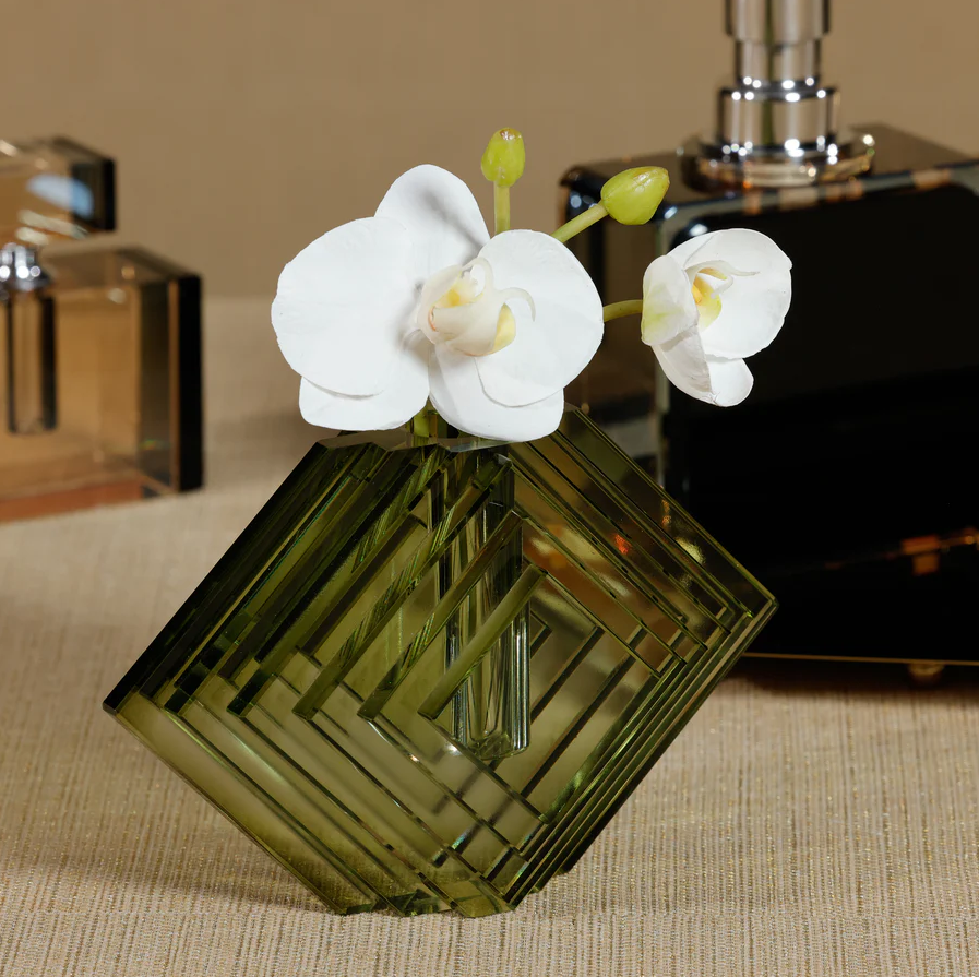 Stacked Concentric Diamond Motif Crystal Glass Vase, Green - 13 Hub Lane   |  Glass Vases