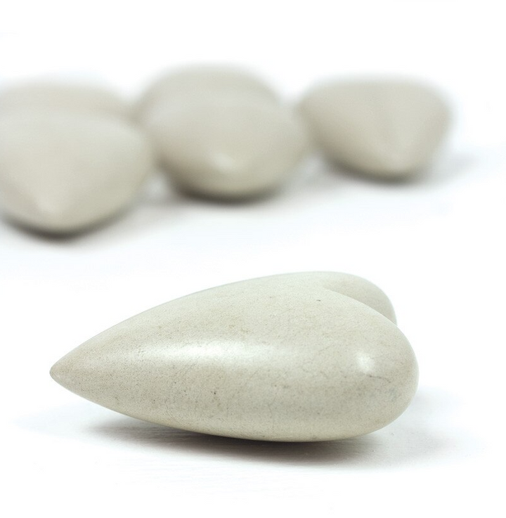 Stone Heart - 13 Hub Lane   |  Stone Deco