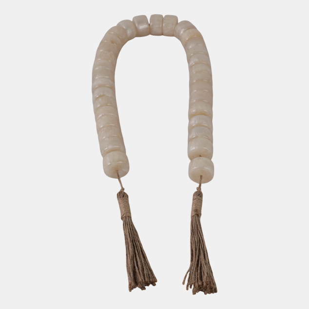 13 Hub Lane Beaded Garland