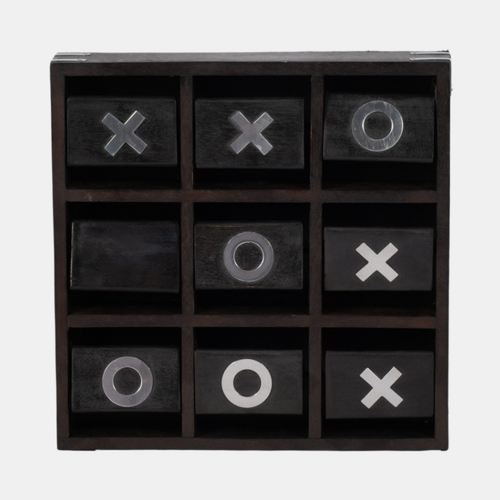 Revolving Wood Tic-Tac-Toe